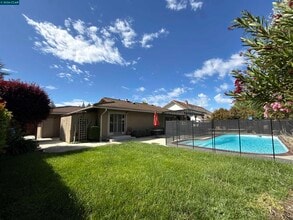 Building Photo - 3416 Withersed Ln