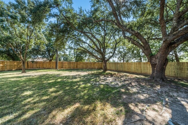 Building Photo - 19507 Evening Shades Ct