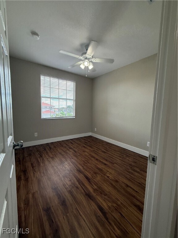 Building Photo - 8689 Spring Mountain Way