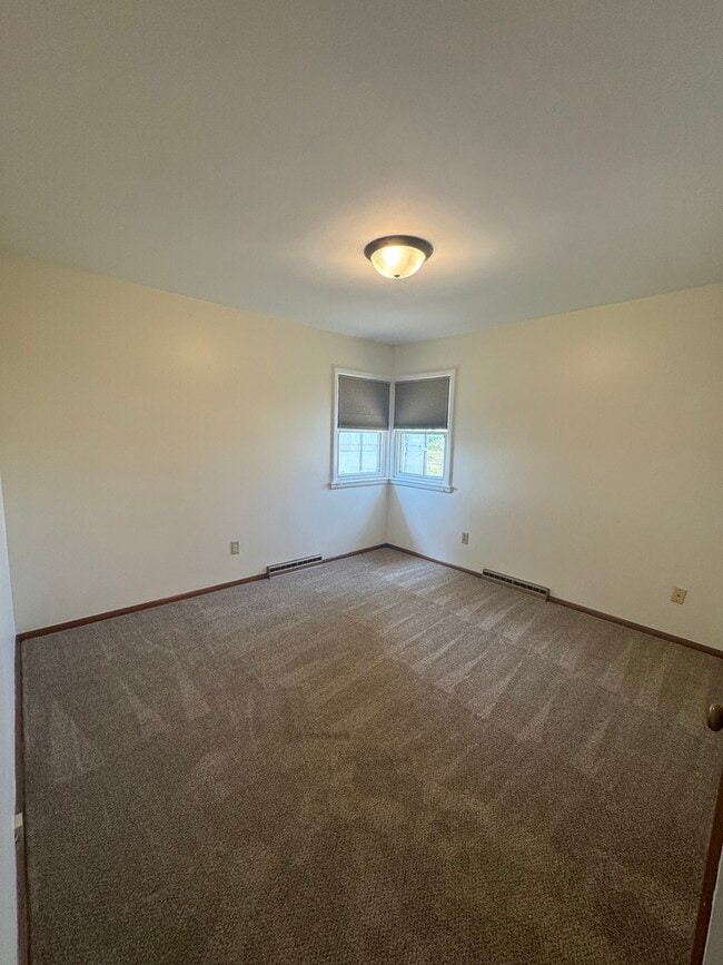 Building Photo - 26316 US-45