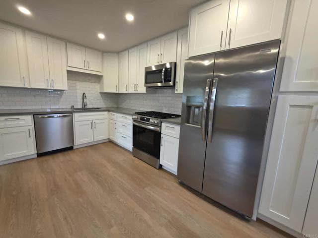 Building Photo - 10579 Oak Creek Dr