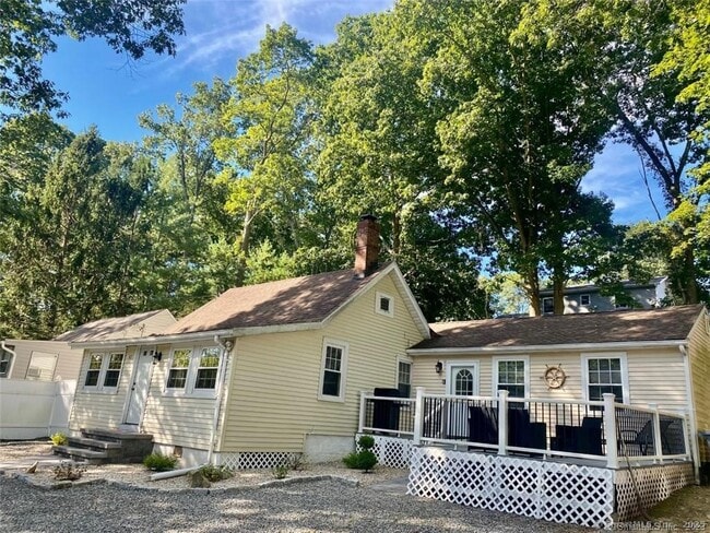 Primary Photo - 42 Spring Glen Rd