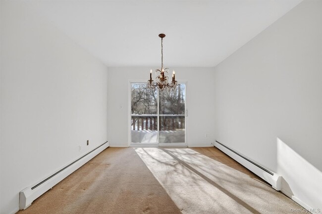 Building Photo - 126 Coachlight Square