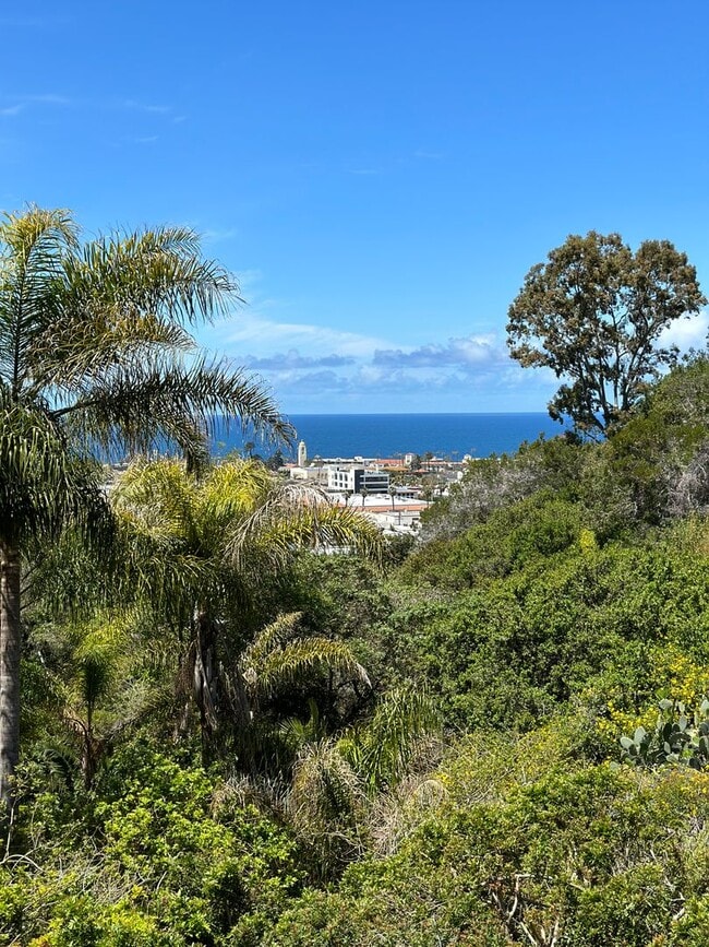 Building Photo - Private, Architect-Designed La Jolla Gem w/ Ocean View! MUST SEE!!!