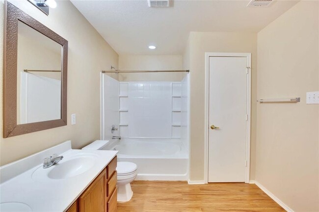 Building Photo - 6629 Doyal Dr