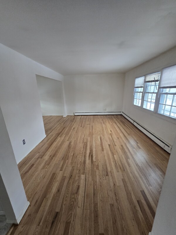 Building Photo - 364 Westwood Ave