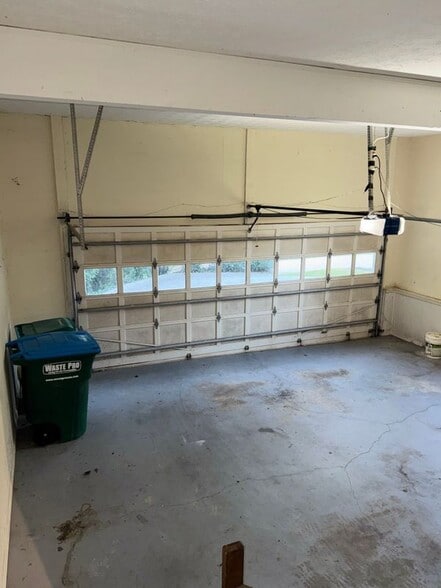 Building Photo - 4650 Kousa Ln