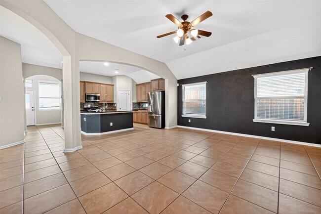 Building Photo - 19334 N Cottonwood Green Ln