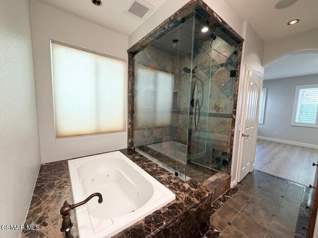 Building Photo - 4370 Camino De La Rosa