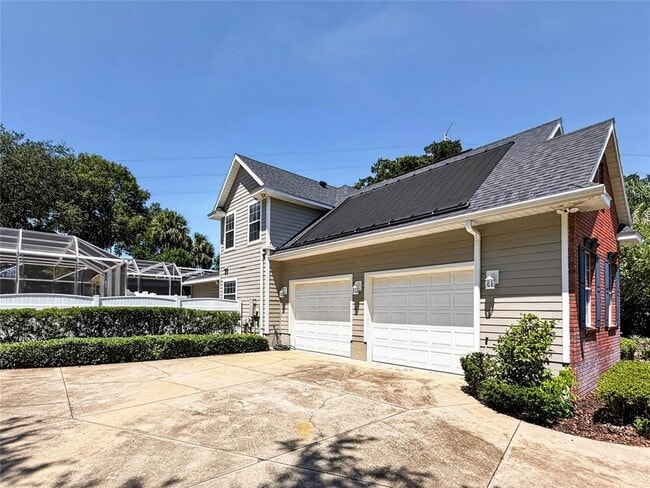 Building Photo - 33721 Spring Dr