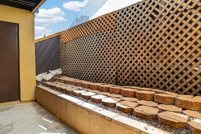 Building Photo - 7988 Mission Center Ct