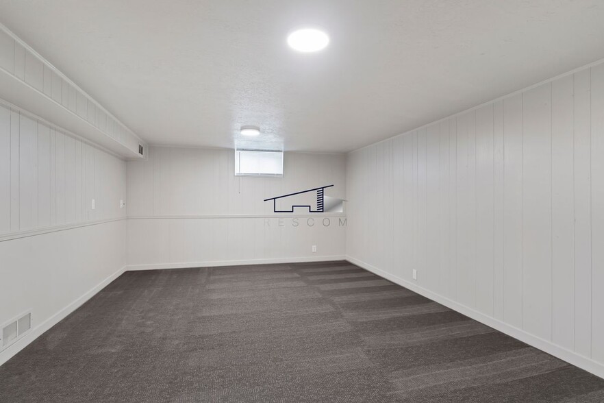 Building Photo - 138 Lynnwood Dr