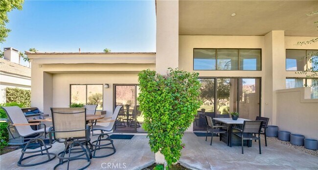 Building Photo - 54829 Oak-Hill