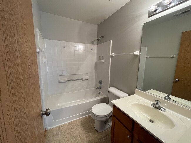 Building Photo - 1427 Levato Ln