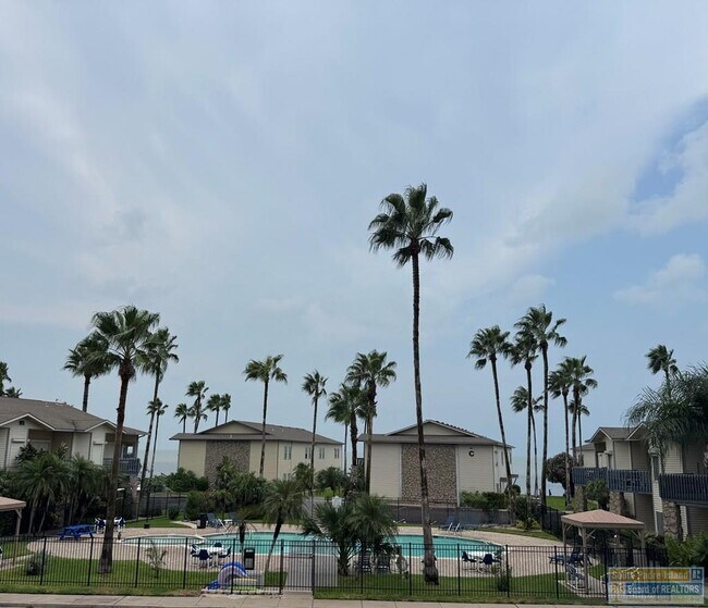 Building Photo - 77 Santa Isabel Blvd