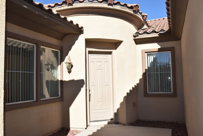 Building Photo - GATED! 3-CAR GARAGE! 1 STORY! UPGRADED!