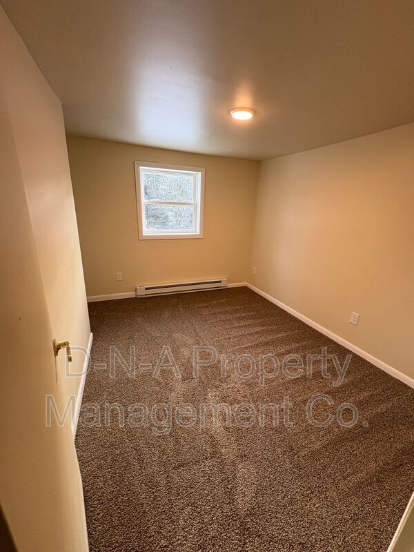 Building Photo - 2535 PA-390