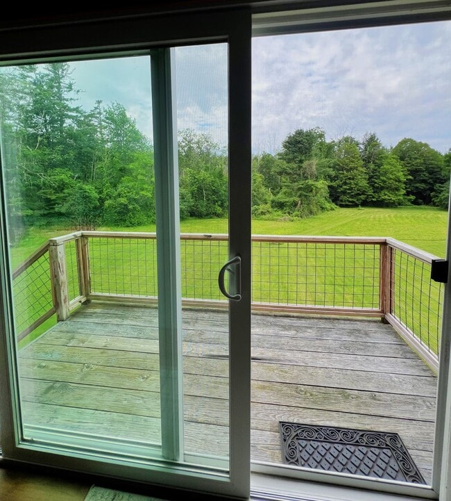 Building Photo - 1-Bedroom Apartment with Panoramic Wooded ...