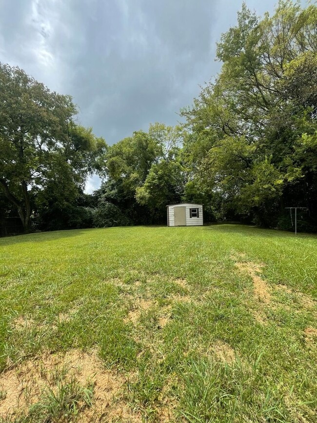 Building Photo - 1224 Zephryhills Drive Montgomery, AL 3610...