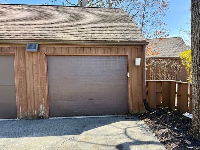 Building Photo - 3 Bed, 2.5 Bath in Little Turtle