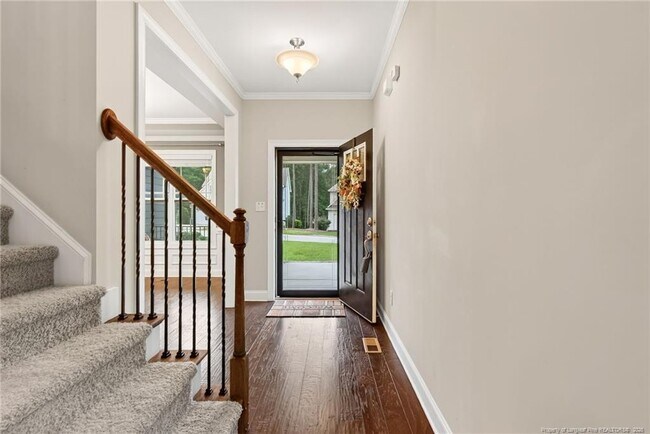 Building Photo - 95 Valley Brook Ln