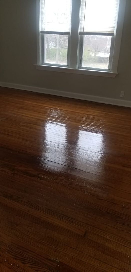 Building Photo - 1483 E 120th St