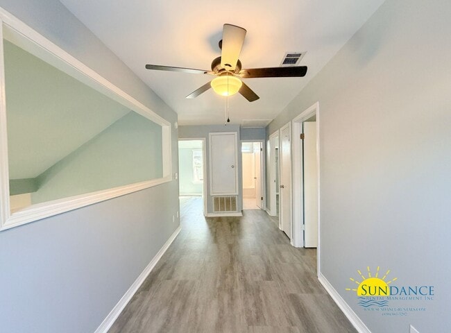 Building Photo - Spacious 4-Bedroom Cul-de-Sac Home Near Eglin AFB & Hurlburt Field!