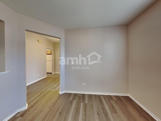 Building Photo - 318 Whitmore Trl