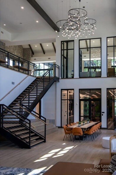 Building Photo - 9132 Senator Royall Dr