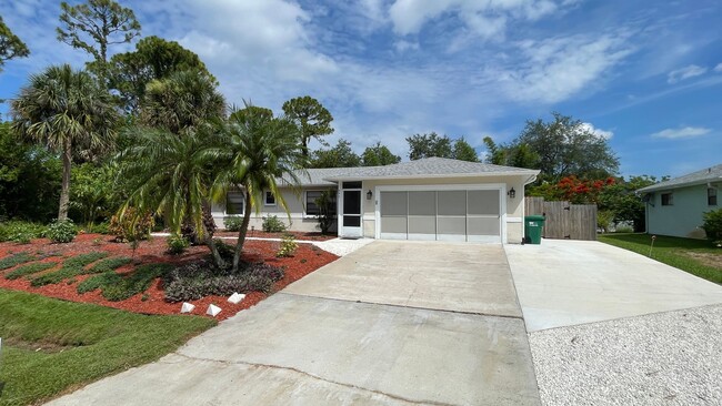 Building Photo - 2 BR , 2 Bath Attached Pool Home Available...