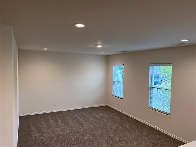 Building Photo - 1501 Linda Ln