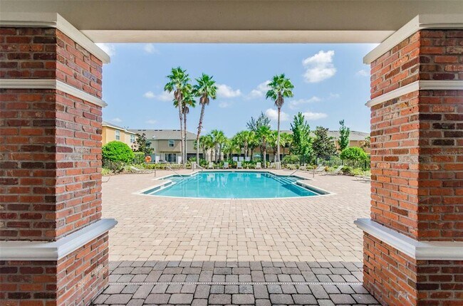 Building Photo - 4925 White Sanderling Ct