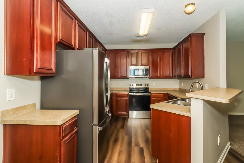 Building Photo - 468 Darbys Run Ct