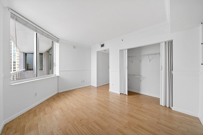 Building Photo - 325 S Biscayne Blvd