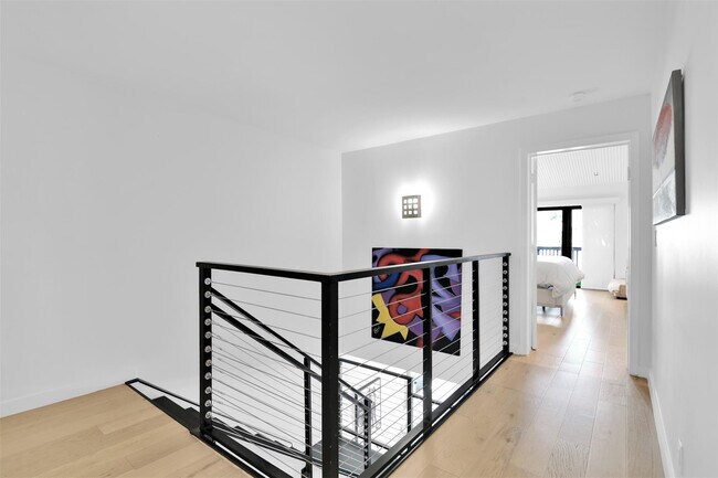 Building Photo - 1035 Boca Cove Ln