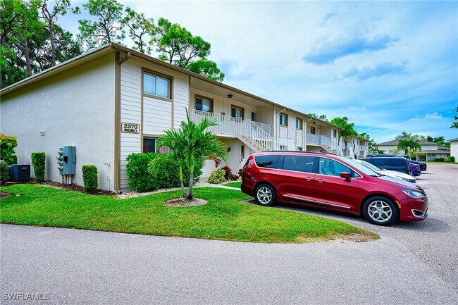 Building Photo - 2370 Naples Trace Cir
