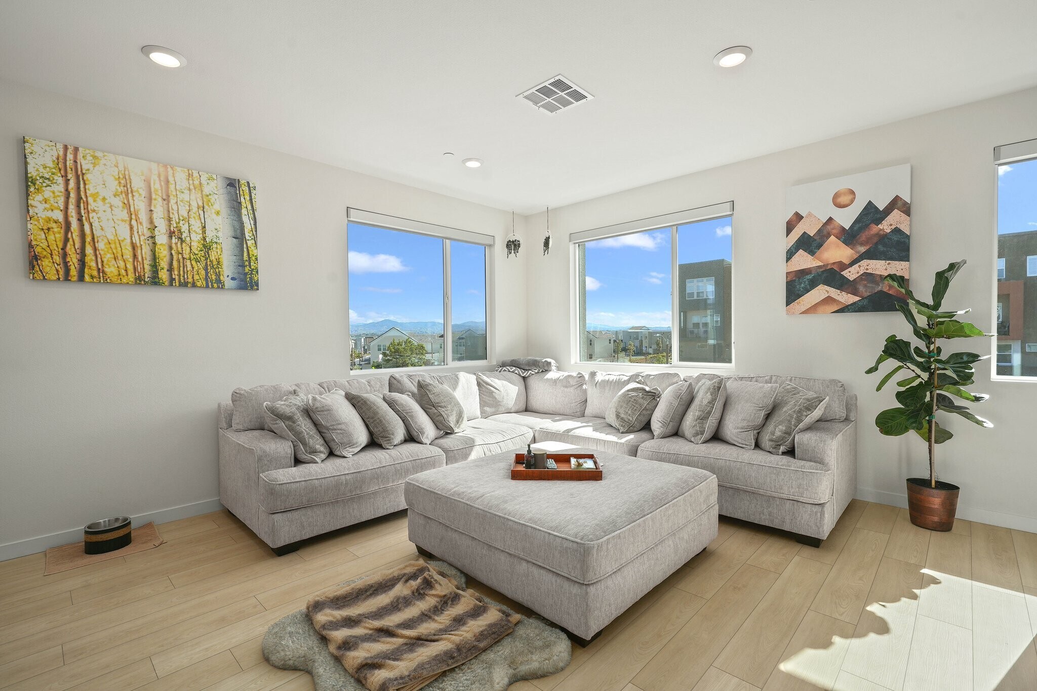 Living Room | Main Second Level - 27586 Manzanita Way