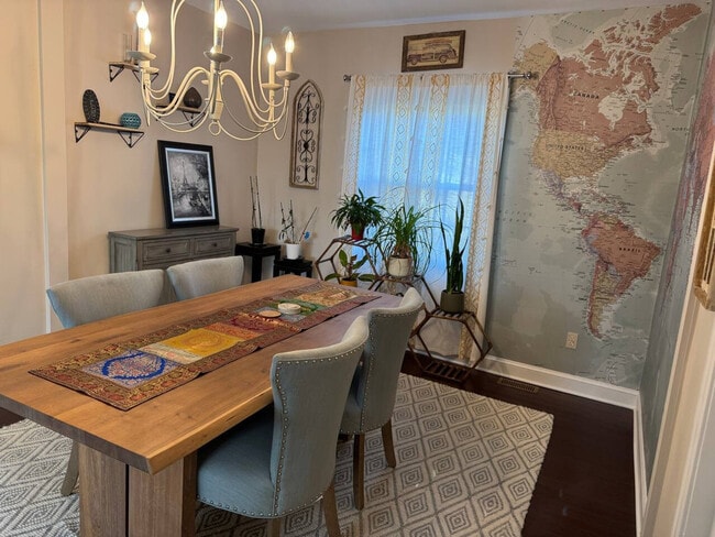 Building Photo - 10417 S Grant Ave