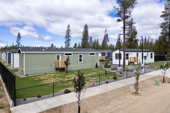 Building Photo - Welcome to Drafter Valley! Spring Into Sav...
