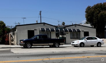 Building Photo - 445RE