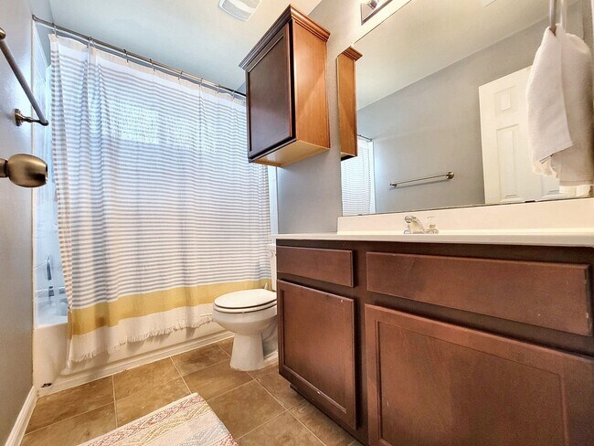 Building Photo - 222 Frio River Trail