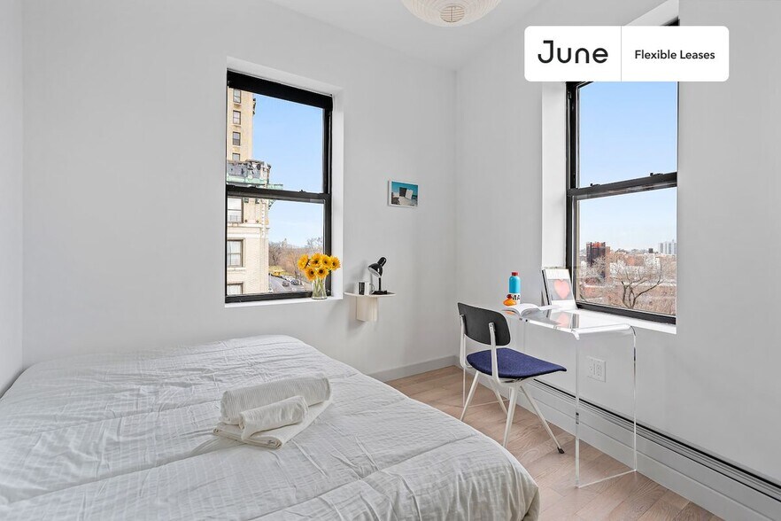 Building Photo - Cozy ROOM at The Maison on Edgecombe