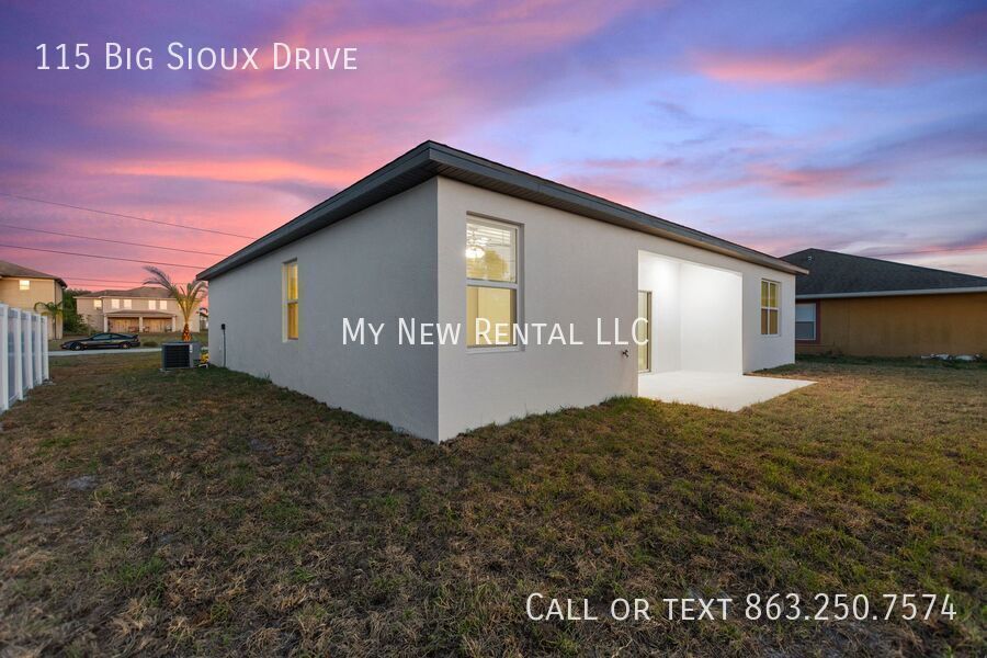 Building Photo - 115 Big Sioux Dr