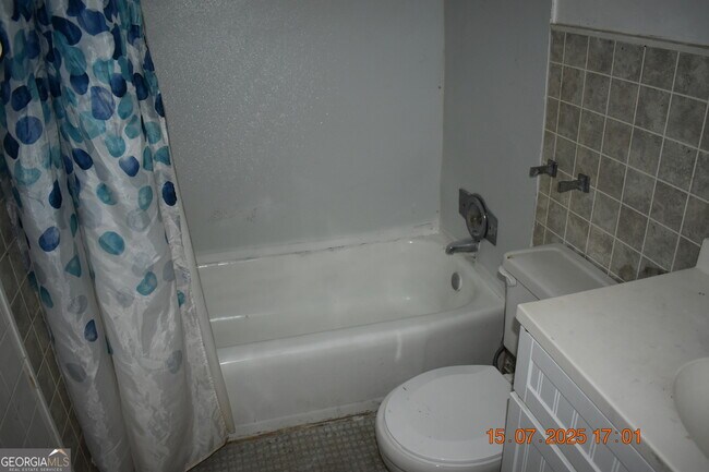 Building Photo - 803 Grosso Ave