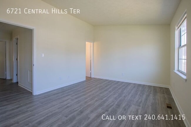 Building Photo - 6721 Central Hills Terrace