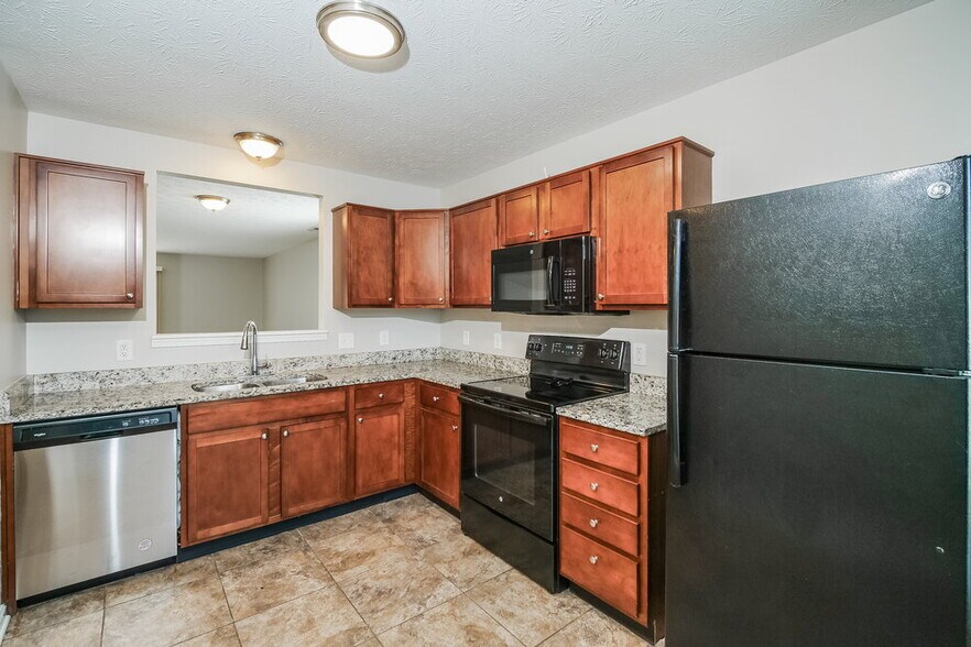 Building Photo - 5145 Sandwood Dr