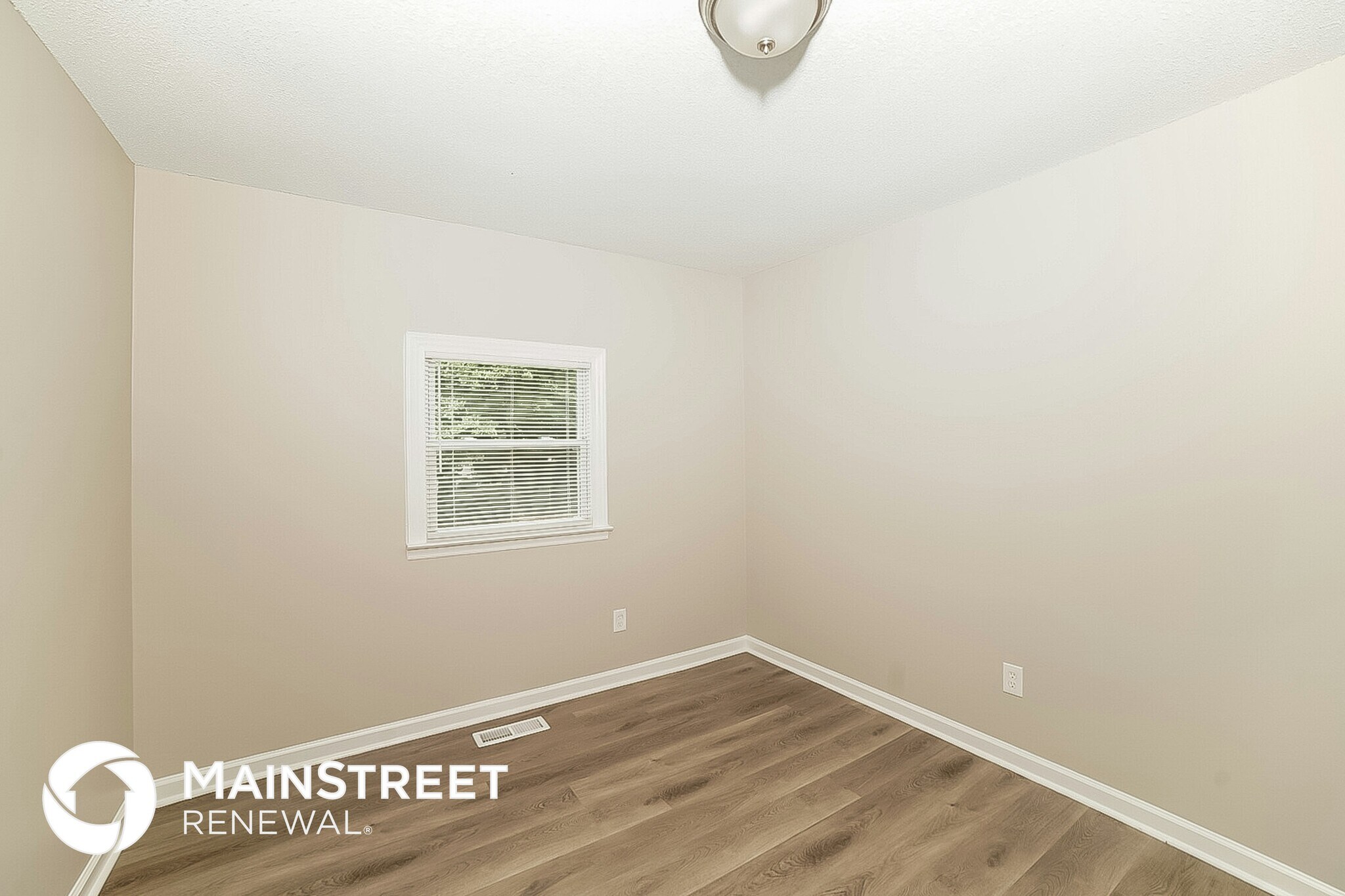 Building Photo - 162 Dober Ct