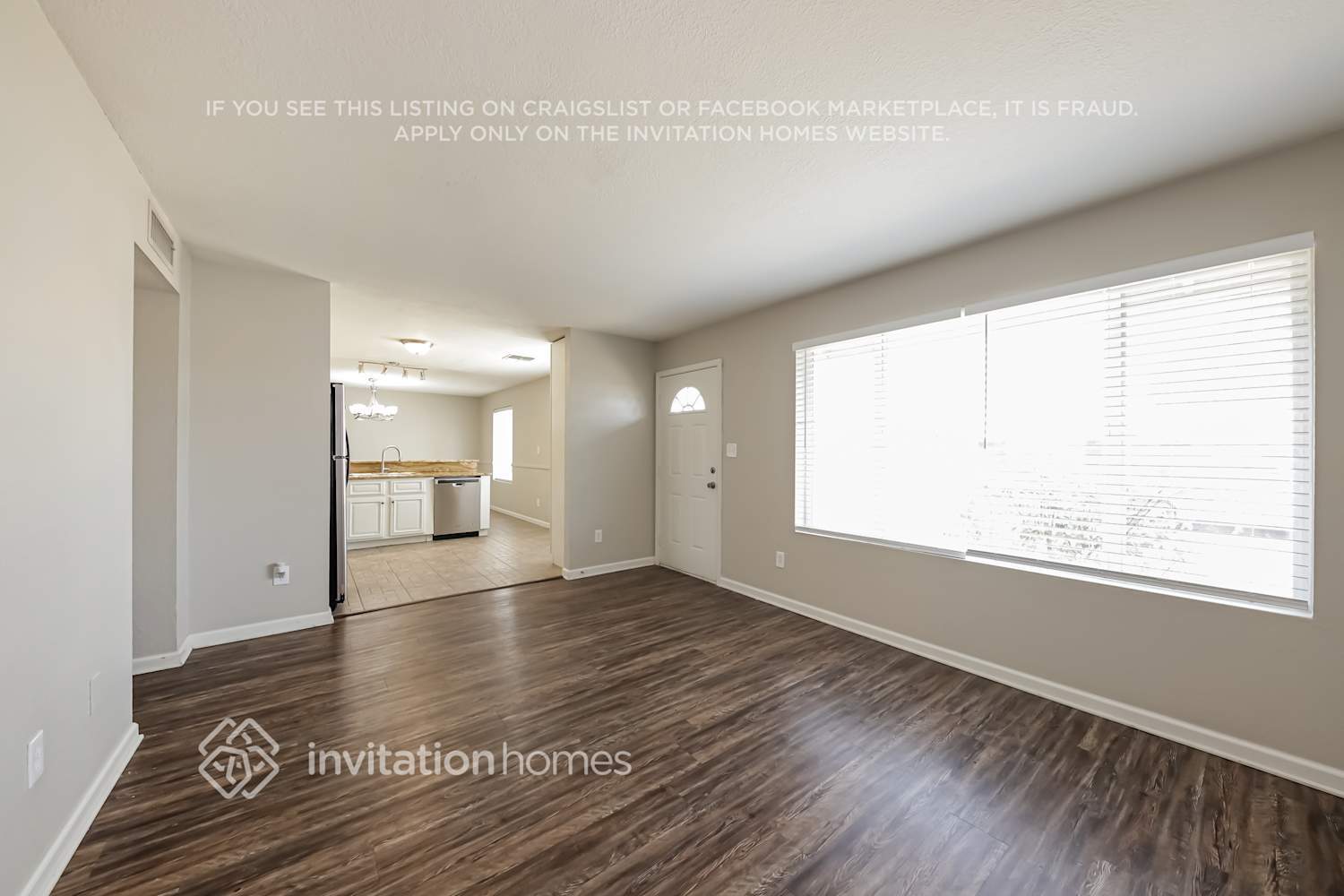 Building Photo - 601 W Oraibi Dr