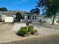 Building Photo - 1504 Ivy Rd