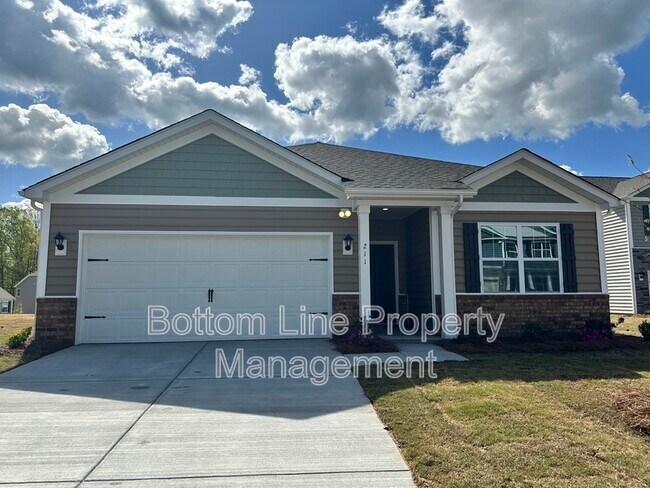 Primary Photo - 211 Dogwood Crk Dr